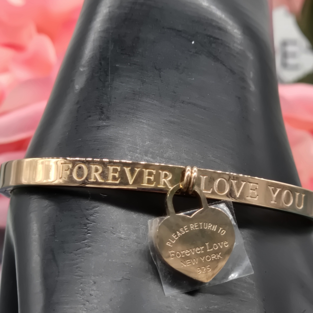 Forever 21 Gold Love Bracelet